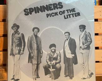 VINTAGE VINYL