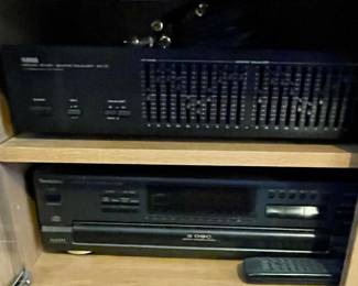 YAMAHA MIXER, TECHNICS DISC PLAYER