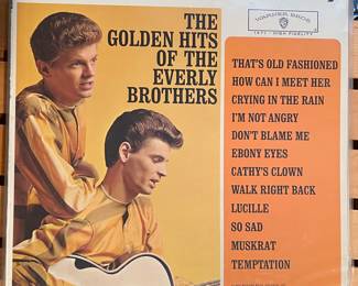 VINTAGE VINYL