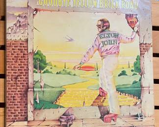 VINTAGE VINYL