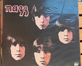 VINTAGE VINYL