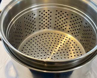 PASTA/STEAMER POT