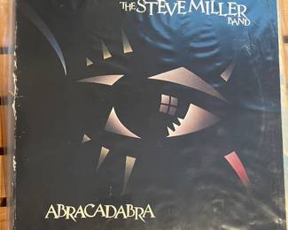 VINTAGE VINYL
