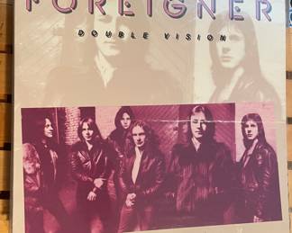 VINTAGE VINYL