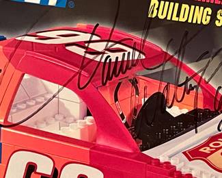 AUTOGRAPHED MEGA BLOKS BUILDING SET