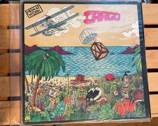 VINTAGE VINYL