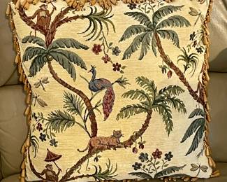 DECORATIVE PILLOW