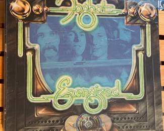 VINTAGE VINYL