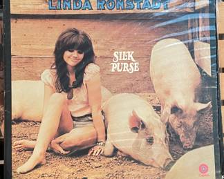 VINTAGE VINYL