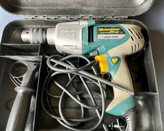 BLACK & DECKER "QUANTUM" DRILL IN CASE