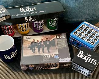 BEATLES COLLECTIBLES