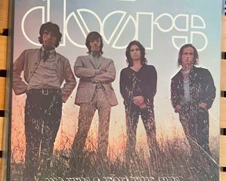 VINTAGE VINYL