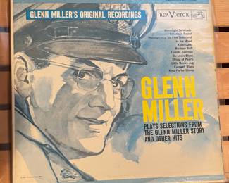 VINTAGE VINYL
