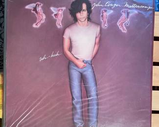 VINTAGE VINYL