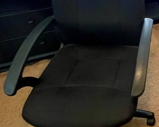 DESK CHAIR