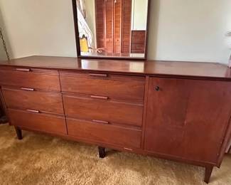 5) MC Dresser with Mirror - America of Martinsville