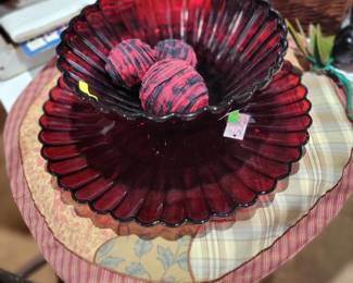 Large red bowl and under plate.