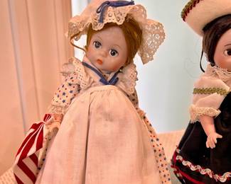 Vtg. Madame Alexander - "Betsy Ross" doll
