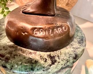 Crizaro bronze girl blowing bubbles