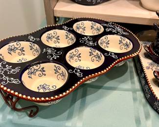 Temp-tations "Floral Lace" bakeware collection