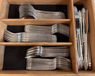 5pc Community silverplate flatware set for 12 w/extras