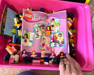 Lego "Friends" w/Lego tub