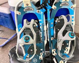L.L. Bean Trail Blazer Twenty One Snowshoes