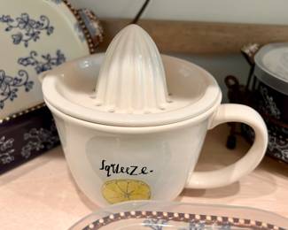 Temp-tations "Floral Lace" bakeware collection