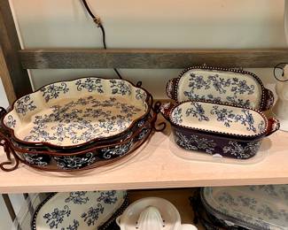 Temp-tations "Floral Lace" bakeware collection