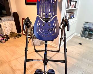 Teeter - Inversion table