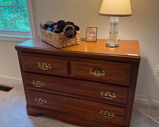 4 Drawer Dresser (40"W x 18"D x 30"H)