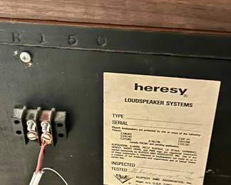 2 Klipsch H-WO 1970’s Speaker Set $1500
15.5”w x 13.25d x 21.5”h