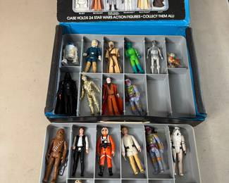 Star Wars mini-action figure collectors case. 18 action figures
