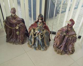Three Kings (paper mache) by Christmas Dreams
