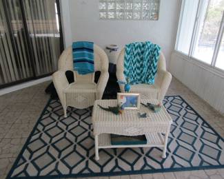 nice wicker patio set