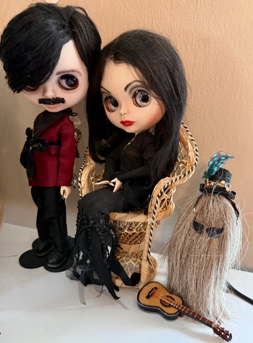 Sample of many Blythe dolls, custom made by our client