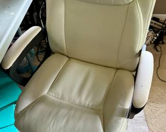 Rolling Office Chair