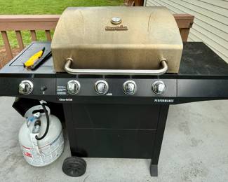 Char-Broil Performance Propane Grill