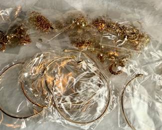 Jewelry supplie