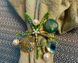 Brass Nautical Napkin Ring (1 of 6)