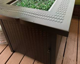 Cecarol Square Propane Fire Table
