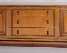 9234 - Hunley Mid-Century Dresser, Fitted Drawers 32 x 72 x 19