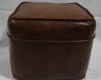 5099 - Vintage Ottoman - 15" x 15" x 12"