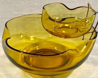 9379 - Anchor Hocking Honey Gold Chip & Dip Set 4 x 9 & 2.5 x 5