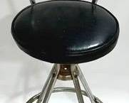 9307 - Retro Atomic Chrome Barstool 37 x 13 x 15