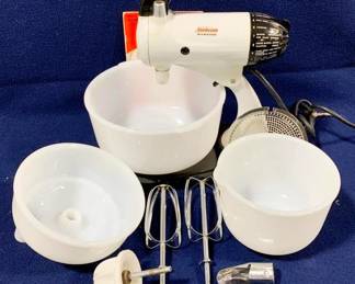 4241 - Sunbeam Mixmaster Mixer with Attachments You are buying a used as-is electric/electronic item. We do not guarantee all components are present, and if it is not expressly stated, it is untested.