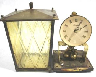 5121 - Vintage Kundo Clock - 6" x 6" x 9" You are buying a used as-is electric/electronic item. We do not guarantee all components are present, and if it is not expressly stated, it is untested.