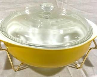 3515 - Corning Dish with Lid & Metal Holder w/Box