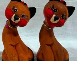 9348 - Pair Cat Figures 8.5" tall