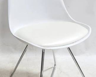 6023 - White Tulip Chair w/ White Cushion, Chrome frame 34 x 19 x 17
